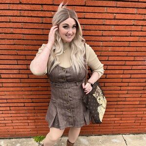 Meet your Posher, Mallory